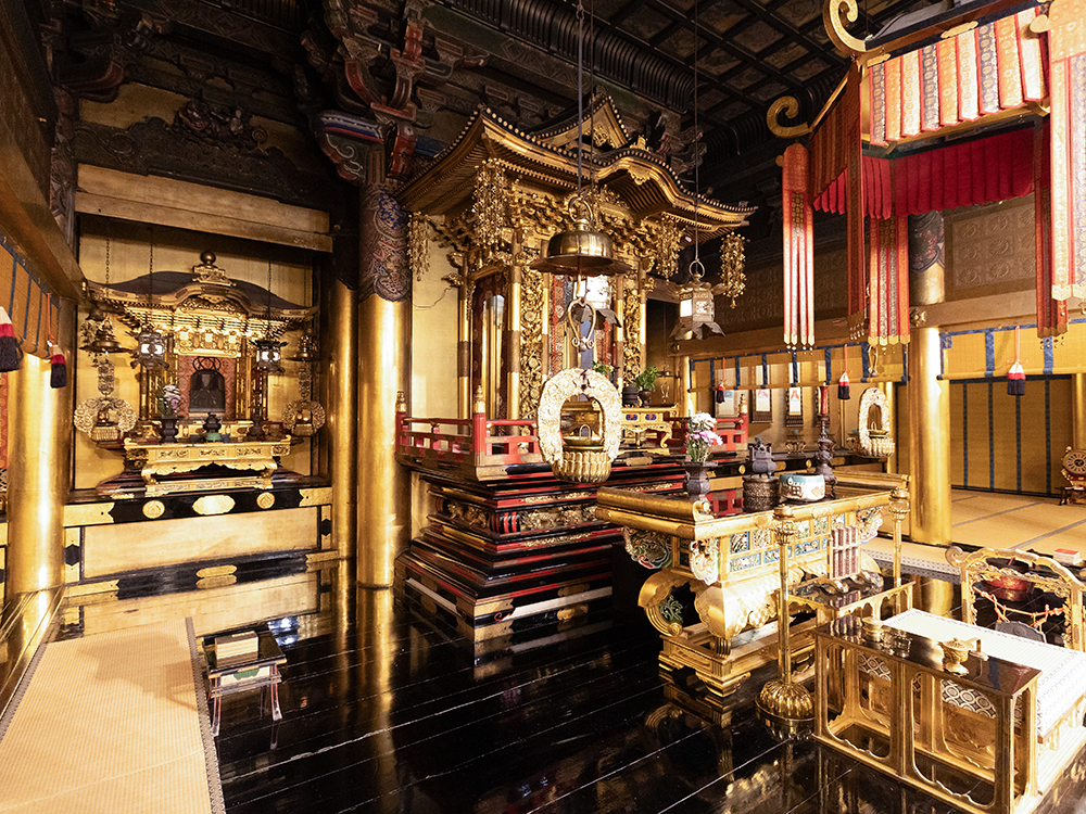 顕証寺本堂の木部や建具の細部
